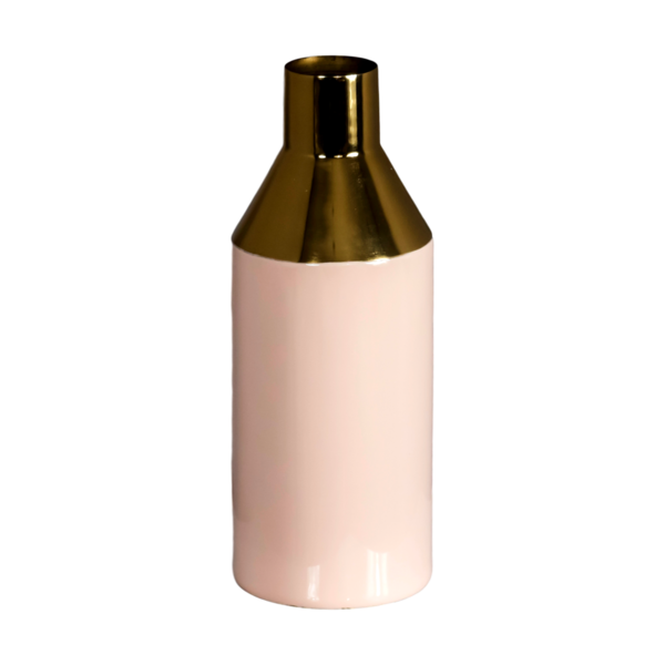 Roze met gouden vaas